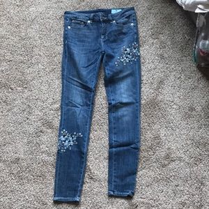 Mid rise jeans